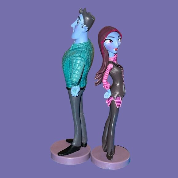 Disney Store Jr Vampirina Cake Topper Oxana Borris Hauntly Figures - Picture 2 of 4